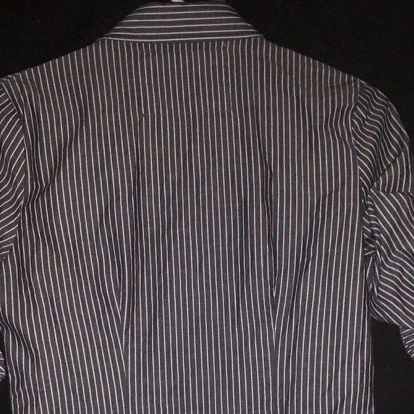 Button down Shirt - Picture 4 of 4